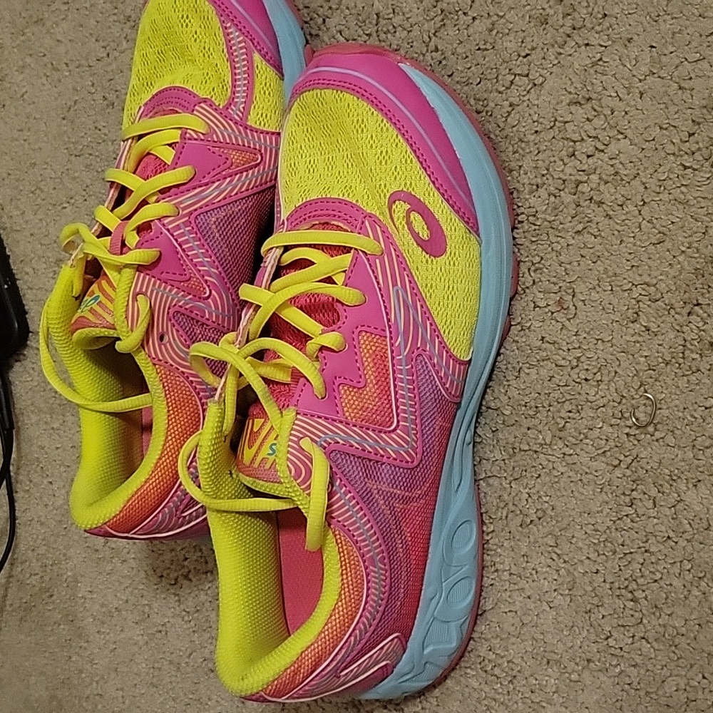 ASICS NOOSA SAFETY YELLOW HOT PINK YOUTH SHOES SIZE 6